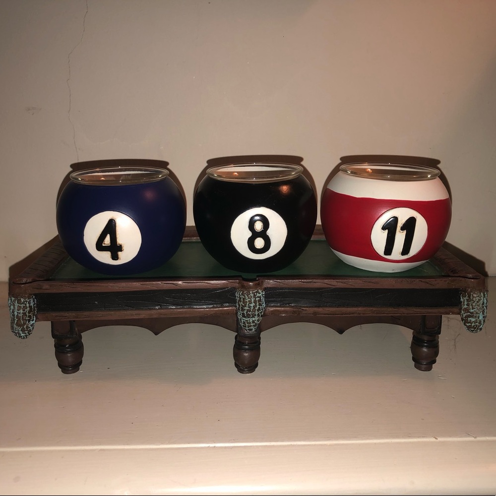 3 Pool Ball Votives with Pool Table Stand